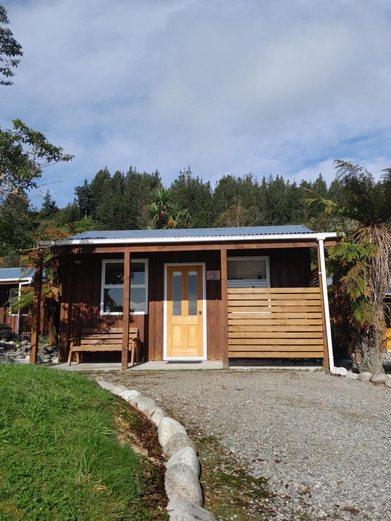 Sunset Accommodation Westport Esterno foto